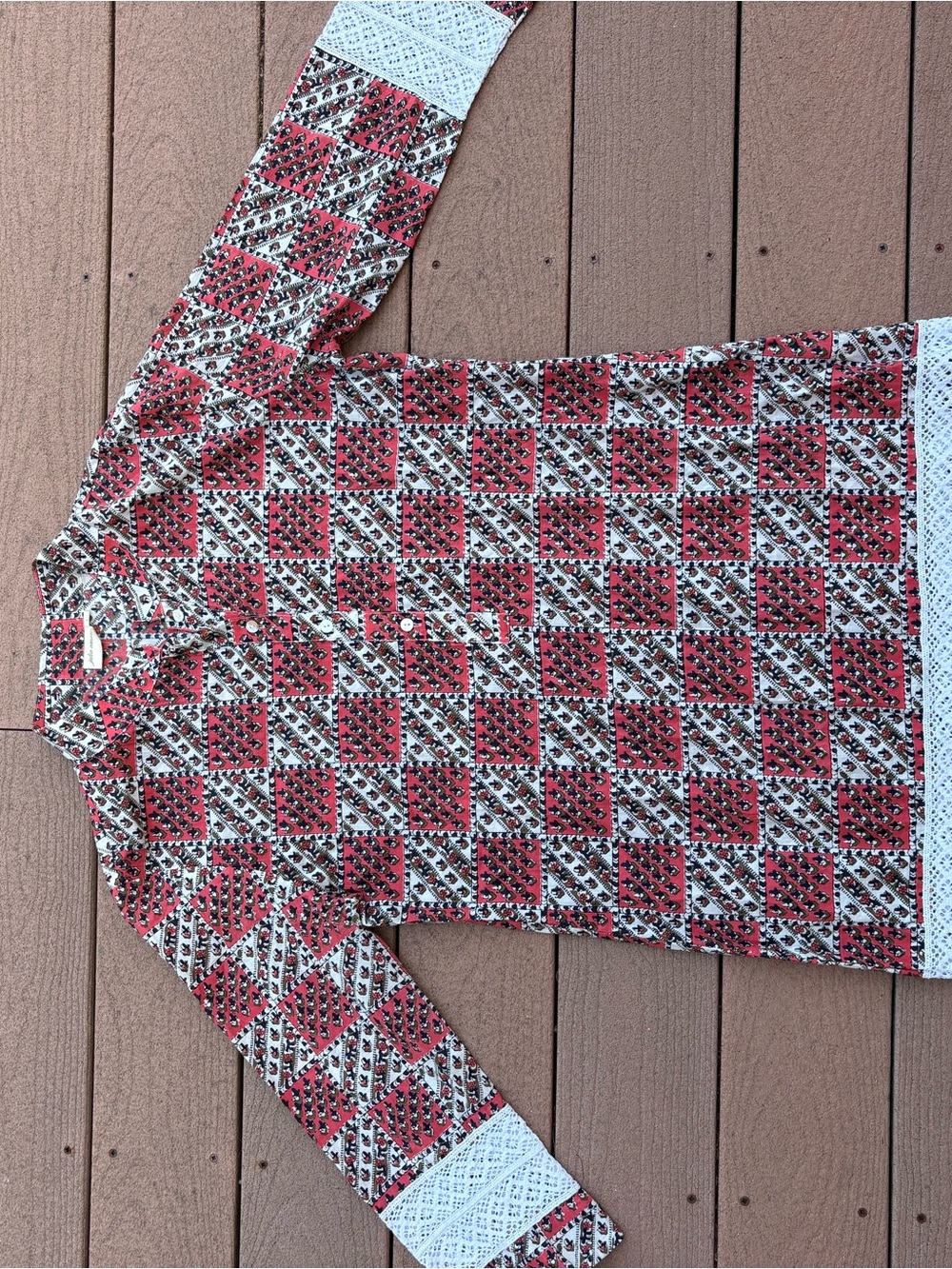 Geo Print Knit Dress with Lace Trim - Red & White - Picture 2 of 4